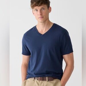 J crew Broken-in short-sleeve V-neck T-shirt navy